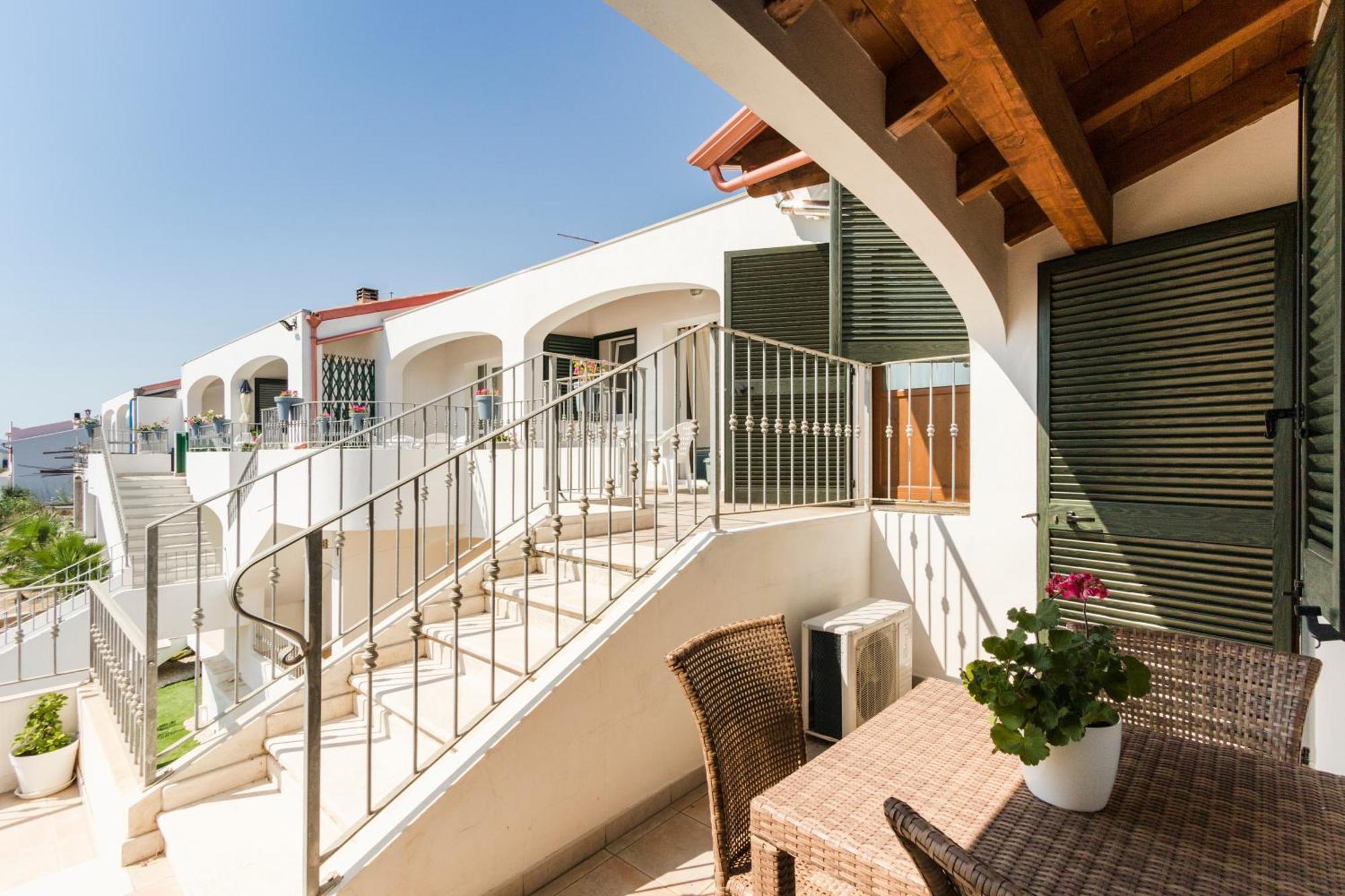 Residence Fior Di Sulcis Calasetta Luaran gambar