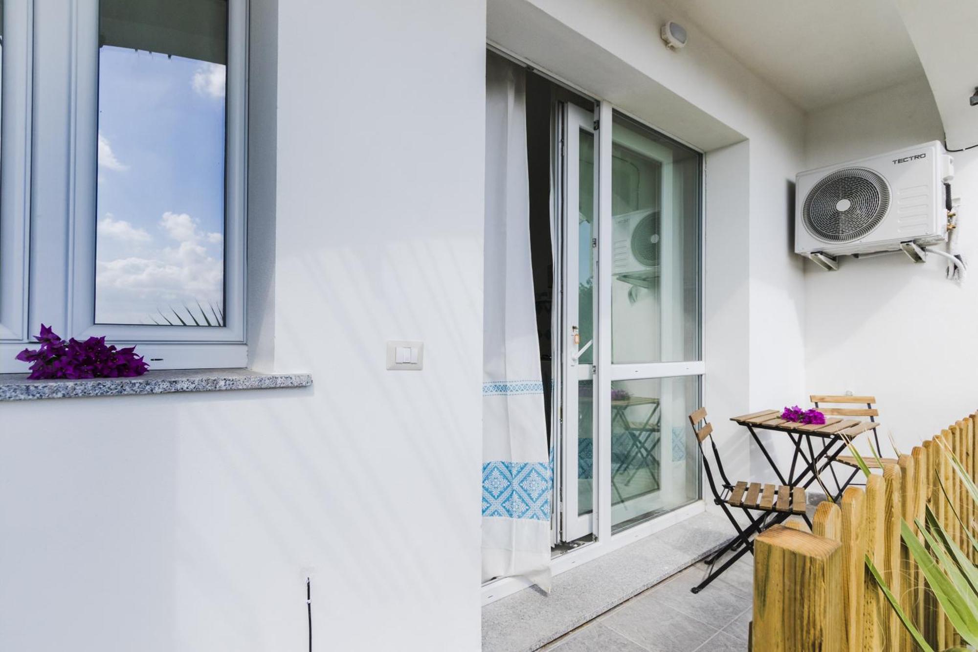 Residence Fior Di Sulcis Calasetta Bilik gambar